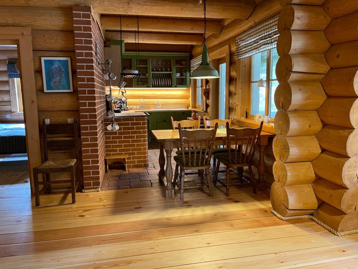 Kasepuu Holiday House Uulu Bagian luar foto